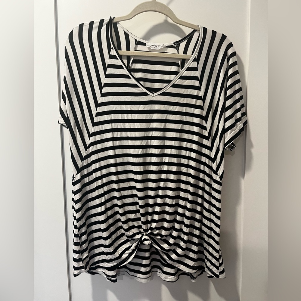 Carly Jean Los Angeles tee